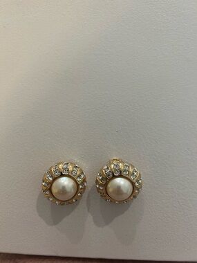 Christian Dior Vintage Clip Earrings Pearl With Rhinestones